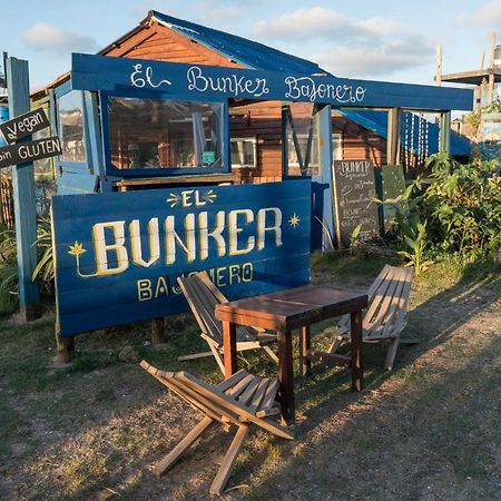 Bunker Hostel 카보 폴로니오 외부 사진